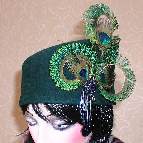 Green toque hat