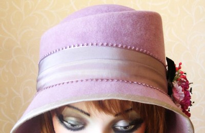 Lilac felt hat